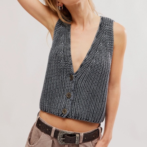 Free People Sweaters - NWT Free People Close To Me Sweater Vest In Ink Size Small